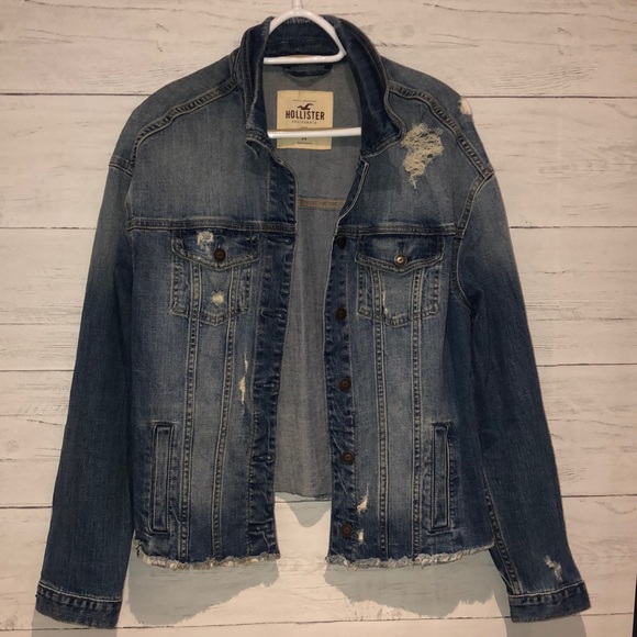Hollister Distressed Boyfriend Jean Jacket - Picture 2 of 4